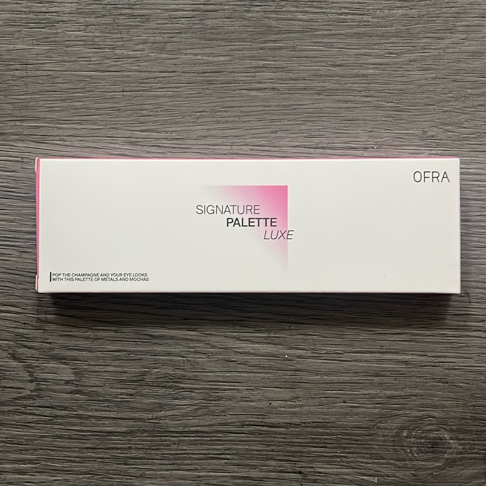 Ofra eyeshadow palette